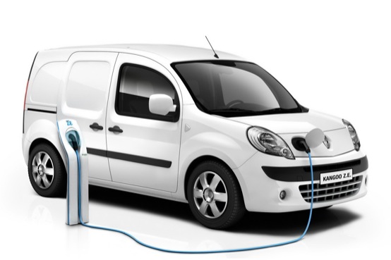 Renault sospende due manager. Divulgavano segreti sulle auto elettriche