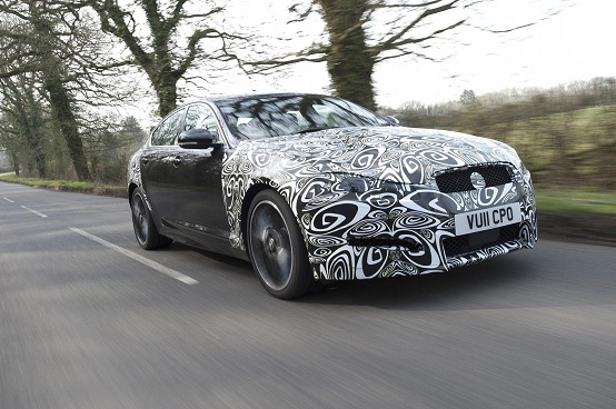 Teaser ufficiali: Jaguar XF restyling
