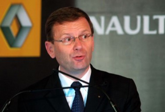 Renault, la falsa spy story fa un’altra vittima: Patrick Pelata presenta le sue dimissioni