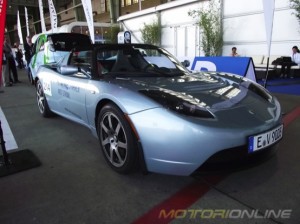 Tesla Roadster, immagini live dal Michelin Challenge Bibendum di Berlino