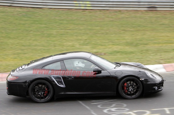 Porsche 911 2012: in arrivo una trasmissione manuale a sette rapporti?