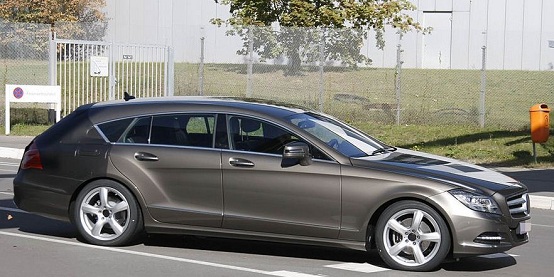 Mercedes, foto spia della nuova CLS Shooting Brake (station wagon)