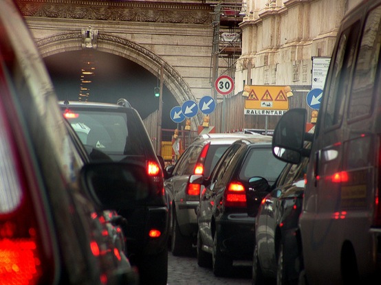 Blocco traffico Roma, anche domenica 20 novembre tutti a piedi