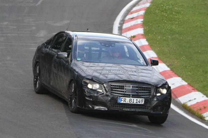 Mercedes S600 Pullman, prime foto spia dell’erede della Maybach