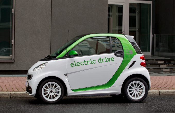 smart fortwo electric drive: A primavera del 2012 la terza generazione