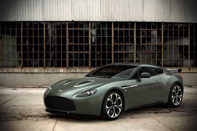 Aston Martin V12 Zagato, la versione definitiva sarà svelata in febbraio
