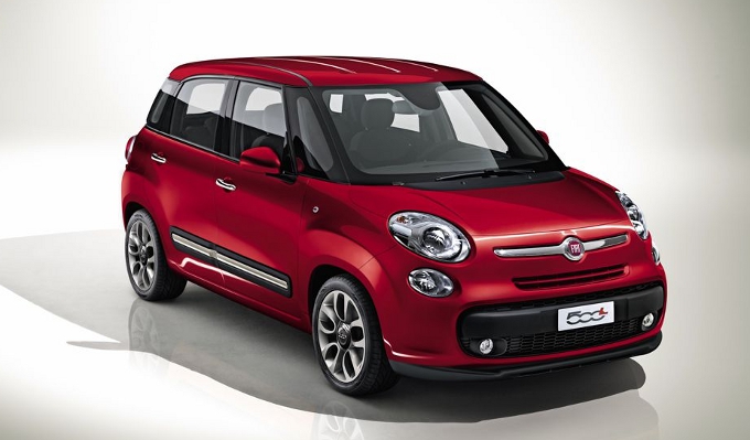 FIAT 500L: Il primo video ufficiale