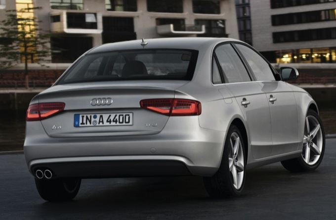 Audi A4 e A5, arrivano nuove motorizzazioni e allestimenti Business