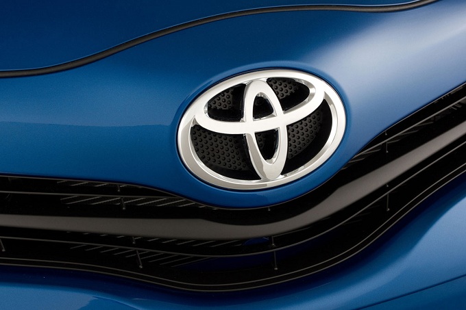 Toyota, nel primo semestre del 2012 è il costruttore che vende di più al mondo