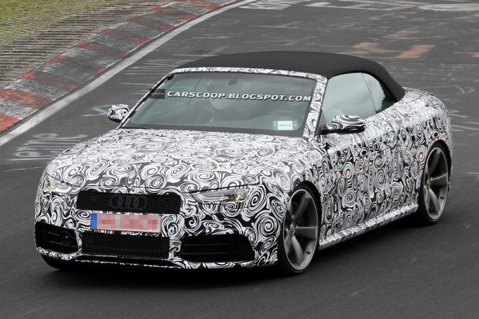 Audi RS5 Cabriolet, continuano i test in pista