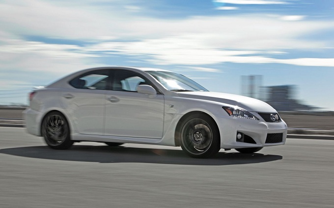 Lexus IS-F 2015, sarà dotata di un motore V6 twin-turbo?