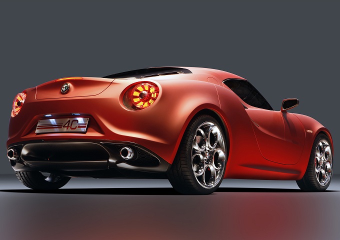 Alfa Romeo 4C, sarà presentata al Salone di Detroit 2013?