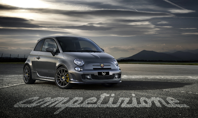 Novità Abarth al Salone di Parigi 2012