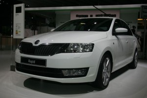 Skoda Rapid: la berlina compatta si svela a Parigi