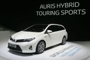 Toyota Auris Touring Sports, debutto al Salone di Parigi