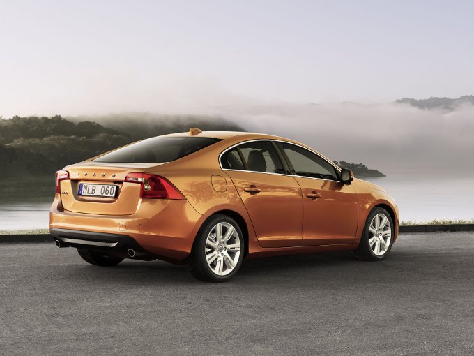 Volvo, le S60 e S80 restyling previste a breve