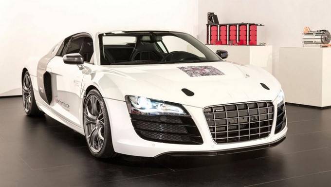 Audi F12 e-Perfomance, nuovo prototipo elettrico