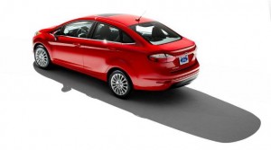 Ford Fiesta, adesso anche in variante tre volumi