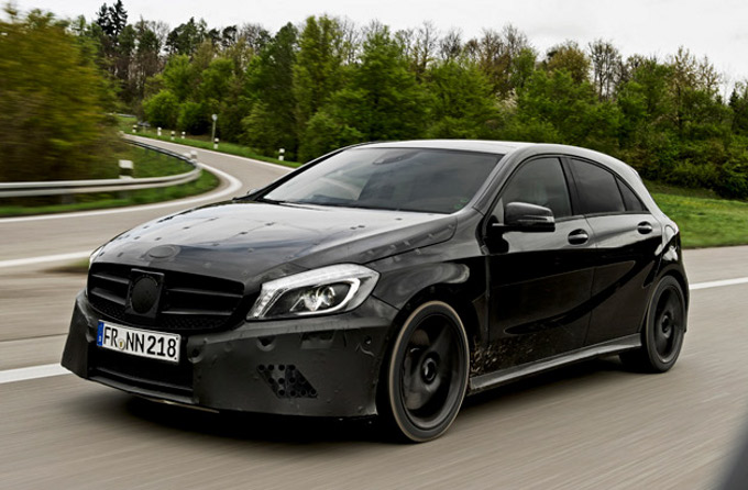 Mercedes A45 AMG, verrà svelata al Salone di Ginevra 2013