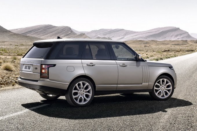 Land Rover, una gamma con 16 modelli nel 2020