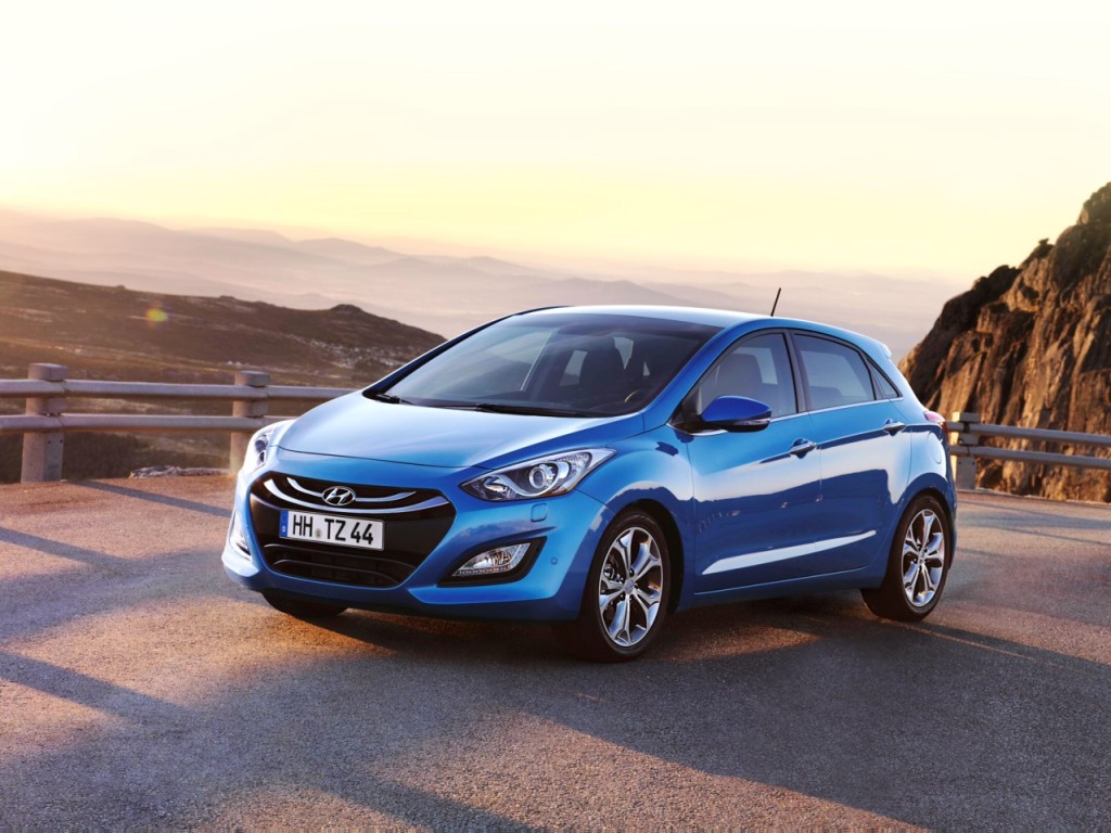 Hyundai i30 tra le finaliste di “Car of the Year 2013”, intanto arriva in Italia la 3 porte