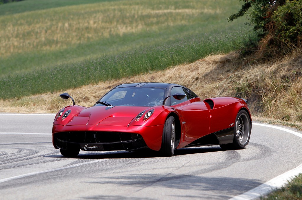 Pagani Huayra, in vendita il primo esemplare