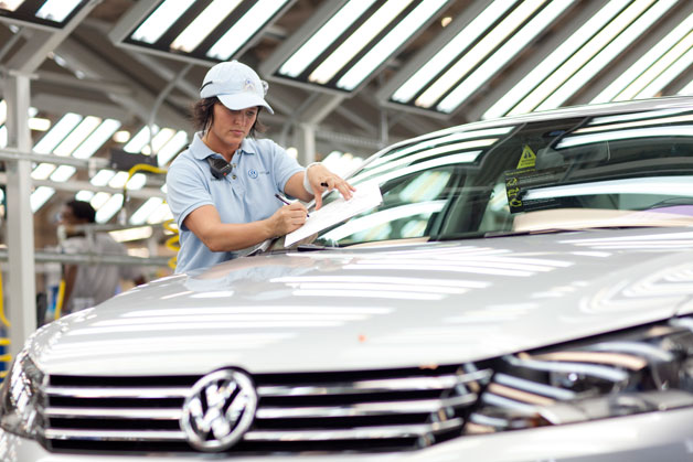 Volkswagen, 7.200 euro di bonus per i dipendenti