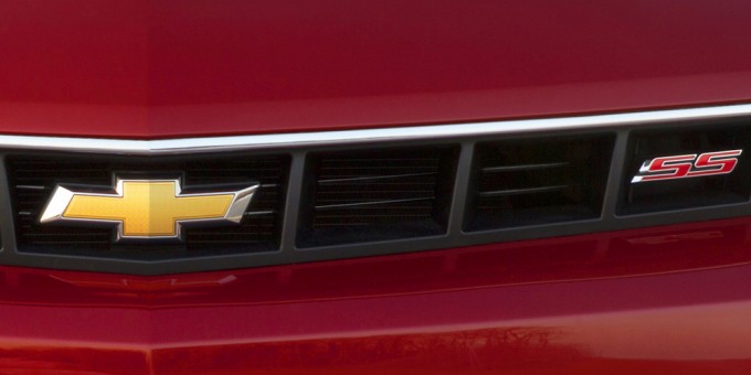 Chevrolet Camaro SS 2014, ecco il primo teaser in attesa del Salone di New York