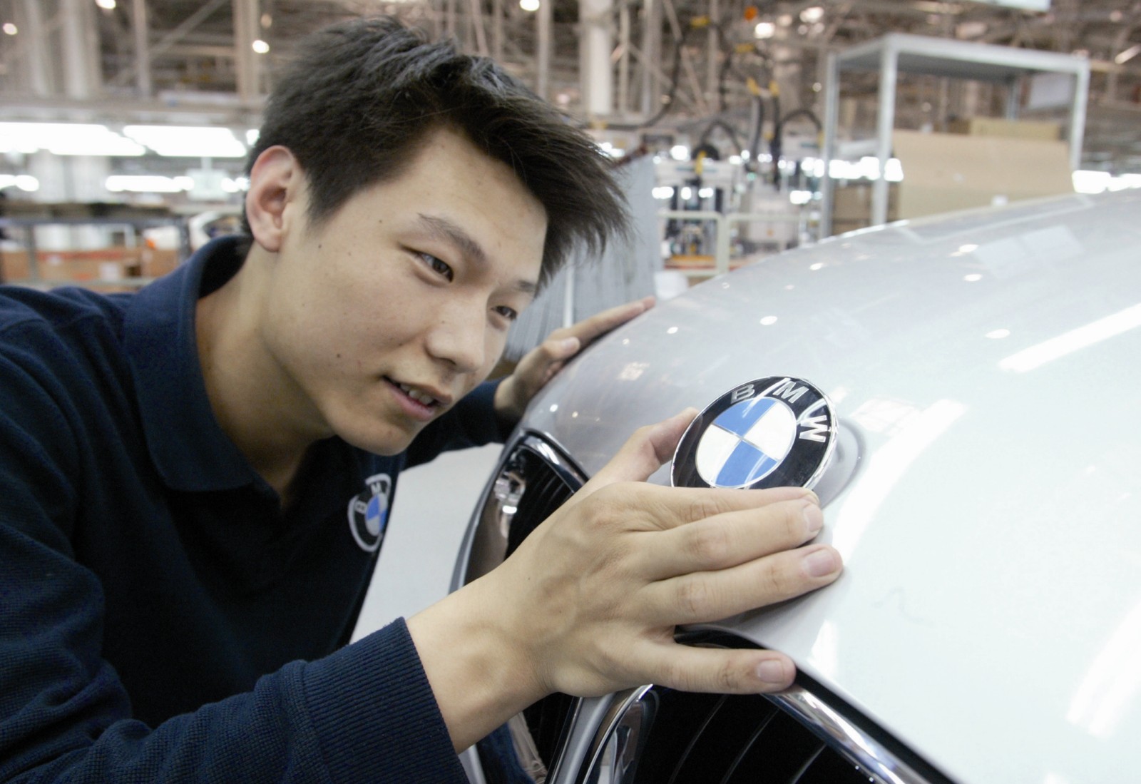 BMW, lancio di un nuovo marchio in Cina