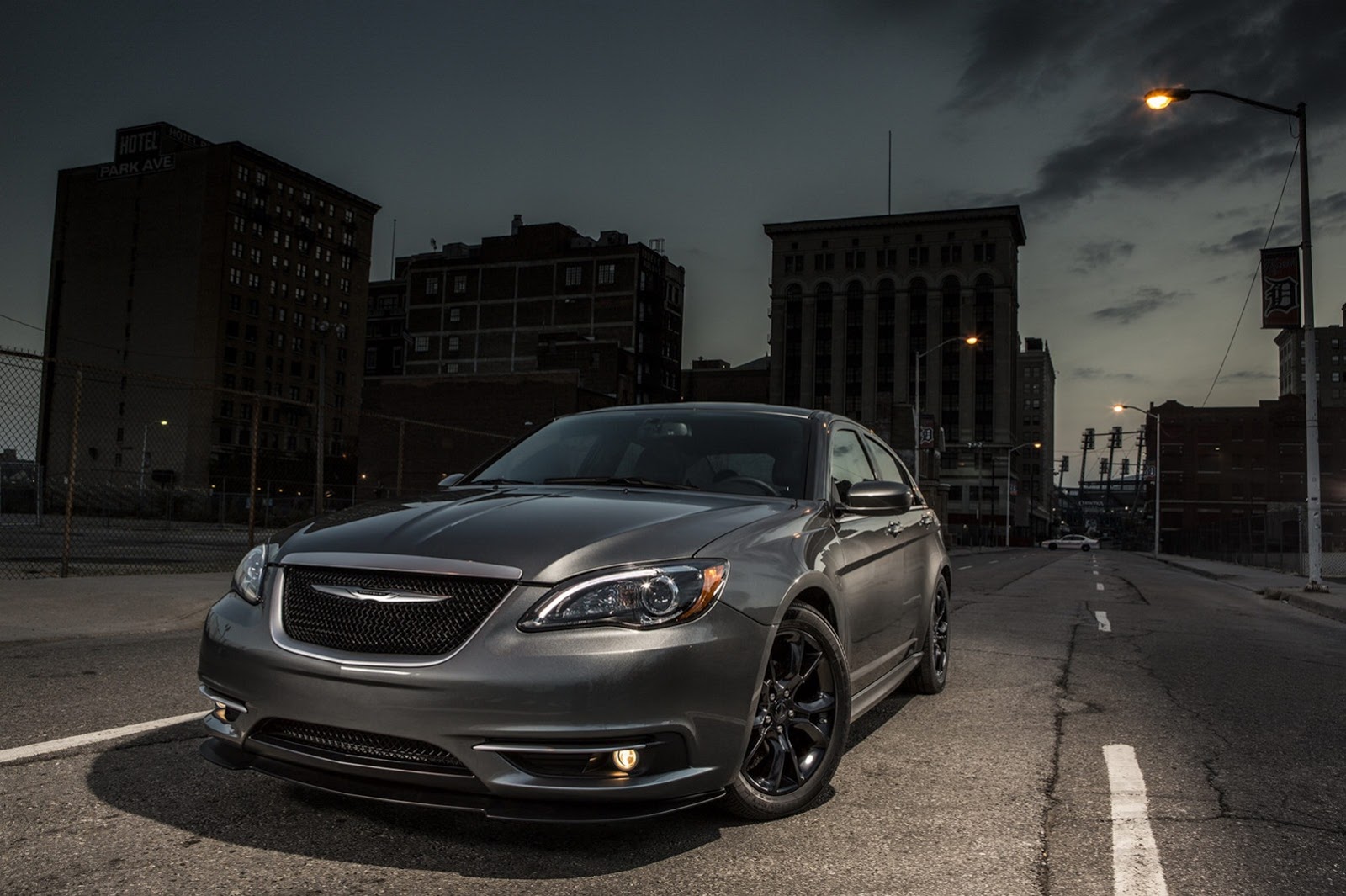 Chrysler 200 S Special Edition: debutto al Salone di New York 2013
