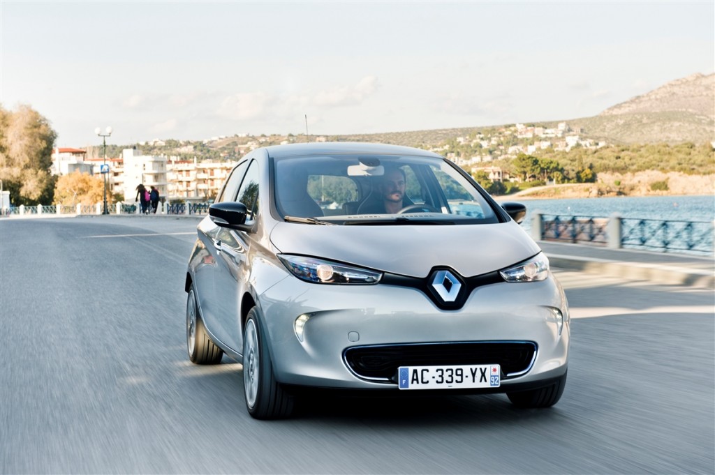 Renault Zoe, la berlina compatta elettrica per eccellenza
