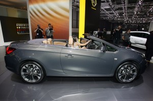 Opel Cascada e Adam Rocks, alla scoperta delle novità del Fulmine a Ginevra (LIVE)