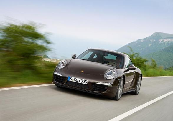 Porsche, un bonus di 8.111 euro per i salariati
