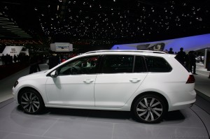 Volkswagen Golf Variant, immagini LIVE dal Salone di Ginevra