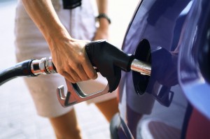 Il prezzo della benzina torna a salire sopra 1,8 euro al litro