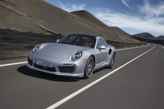 Porsche 911 Turbo e Turbo S 2014 ufficialmente svelate, tutti i dettagli e le fotografie