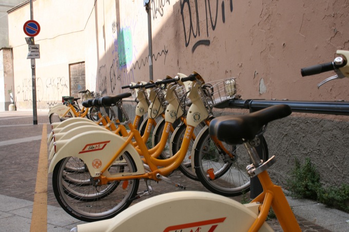 Milano, via ai lavori per il Piano della mobilità sostenibile