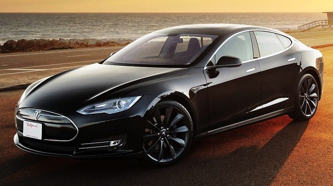 Tesla Model S, versione a passo lungo per la Cina?