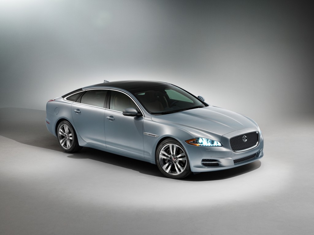 Jaguar XJ MY 2014, comfort e tecnologia al top