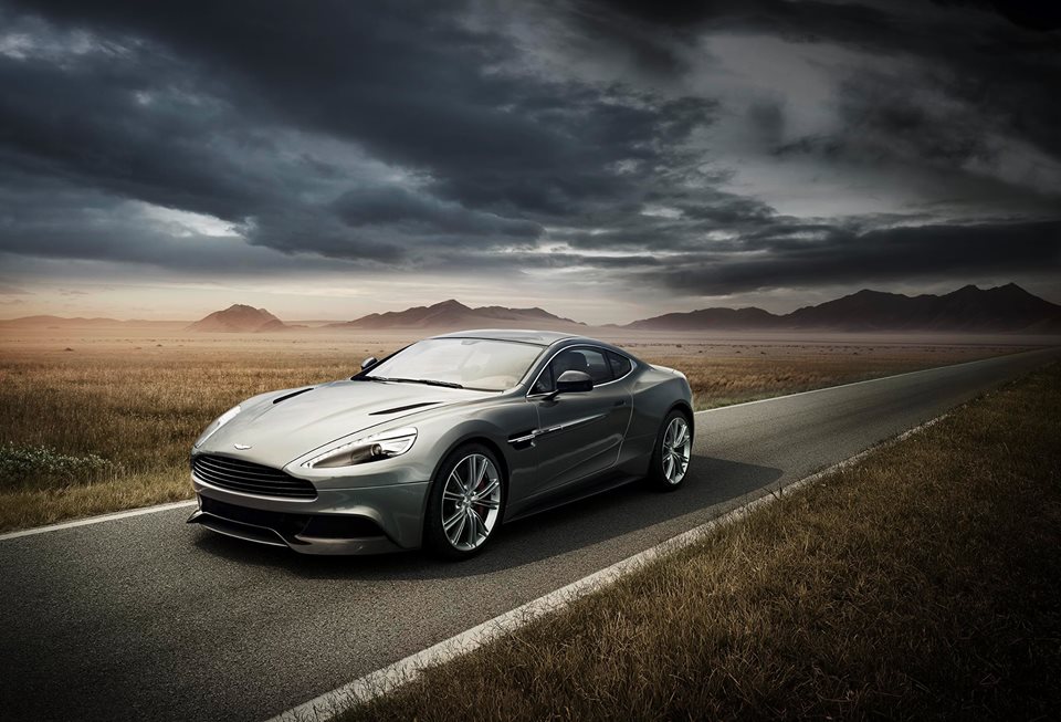 Nuova Aston Martin Vanquish, ammiraglia feroce e seducente