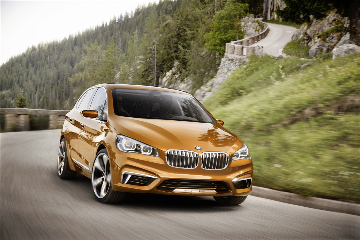 Salone di Francoforte 2013: BMW Concept Active Tourer Outdoor