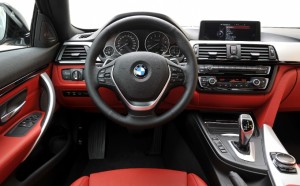 BMW Serie 4 e BMW ConnectedDrive: ampi servizi di mobilità e nuovi sistemi di assistenza