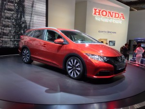 Honda Civic Tourer, la super spaziosa si svela al Salone di Francoforte – Foto Live