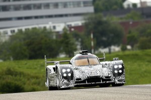 Porsche LMP1 Sport, dietro le quinte della supercar pronta per la 24 Ore di Le Mans 2014