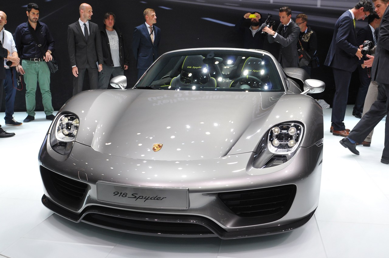 Porsche, quando innovazione tecnologica e stile unico fanno la differenza