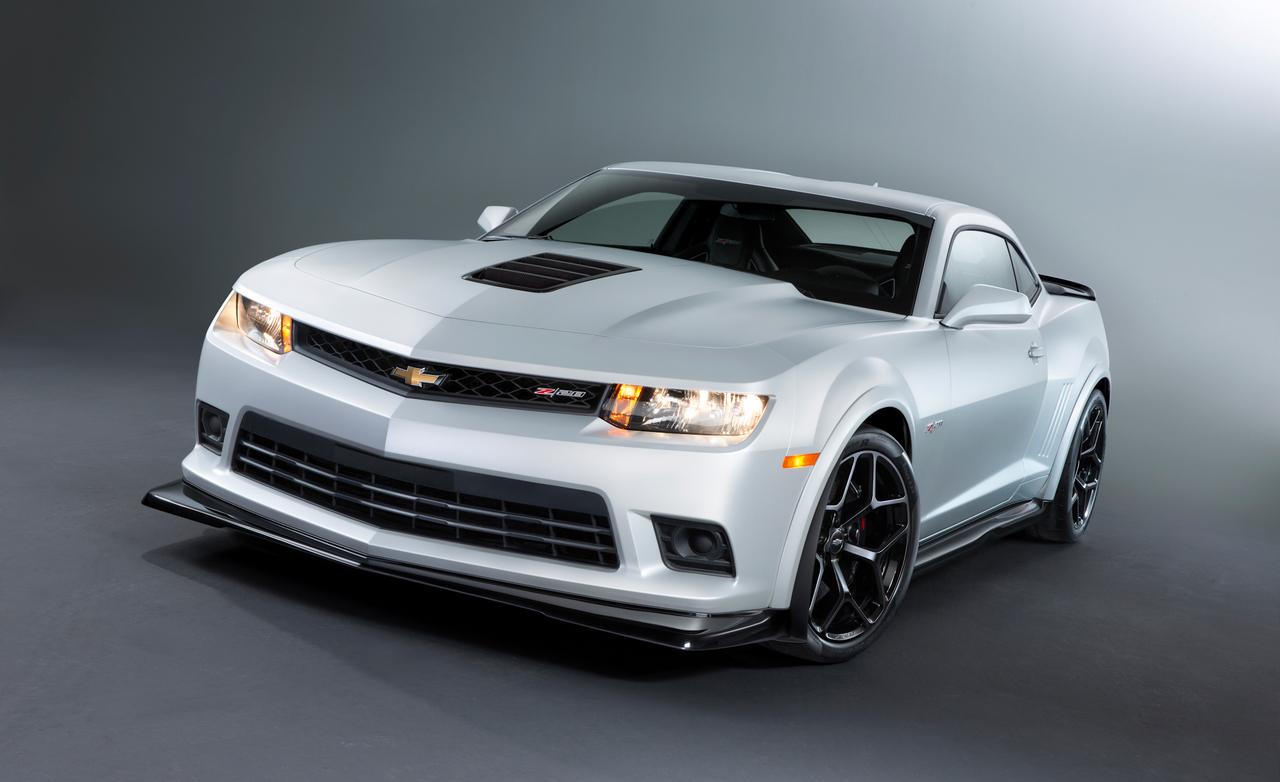 Chevrolet Camaro Z/28 fa tremare le rivali sulla Nordschleife