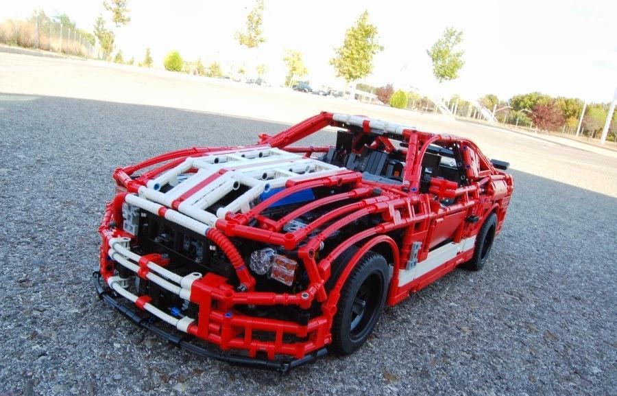 Ford Mustang Shelby GT500 fatta coi mattoncini Lego