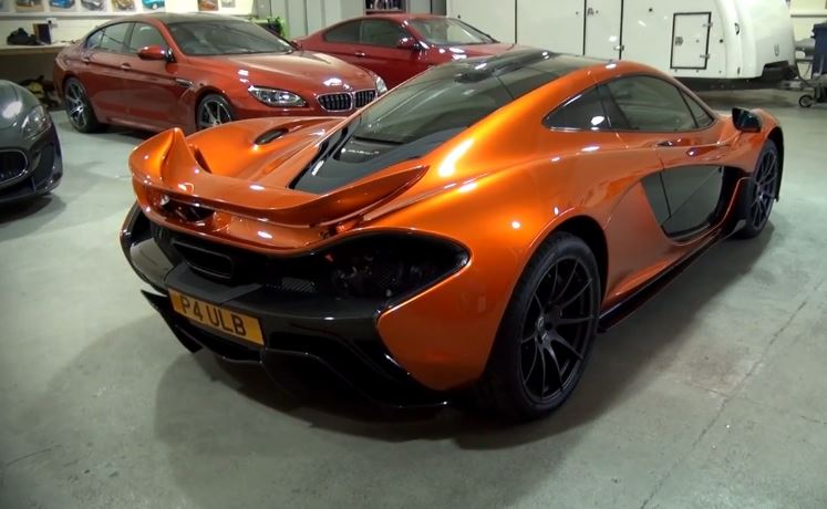 McLaren P1, viaggio ravvicinato intorno e dentro la supercar inglese