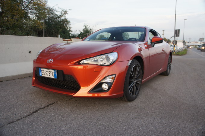 Toyota GT86, anteprima test drive