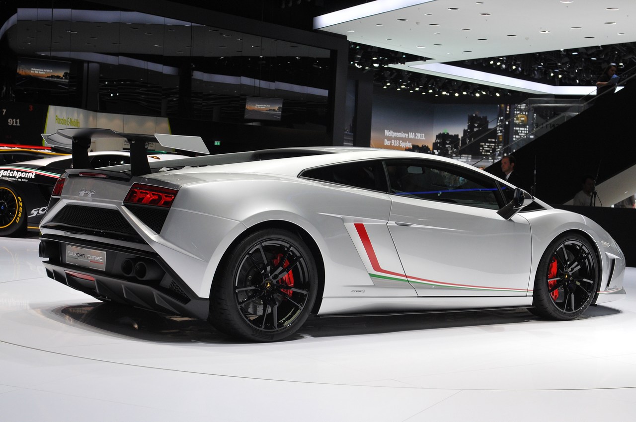 Lamborghini Gallardo LP 570-4 Squadra Corse, la novità del Toro alza la voce